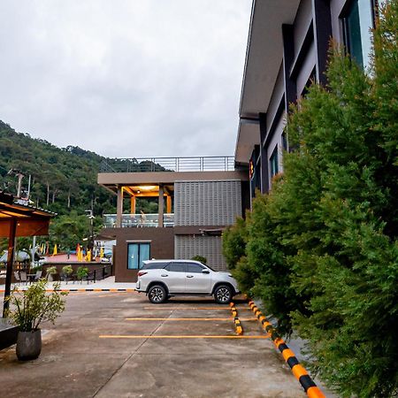 Tobedzz Hotel Ranong Esterno foto
