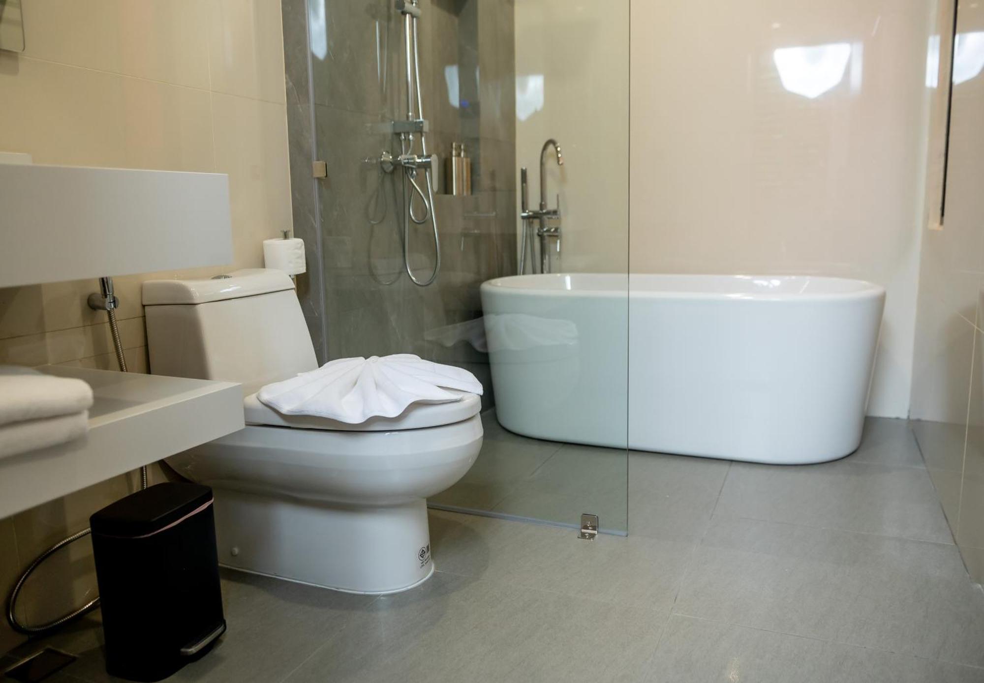 Tobedzz Hotel Ranong Esterno foto